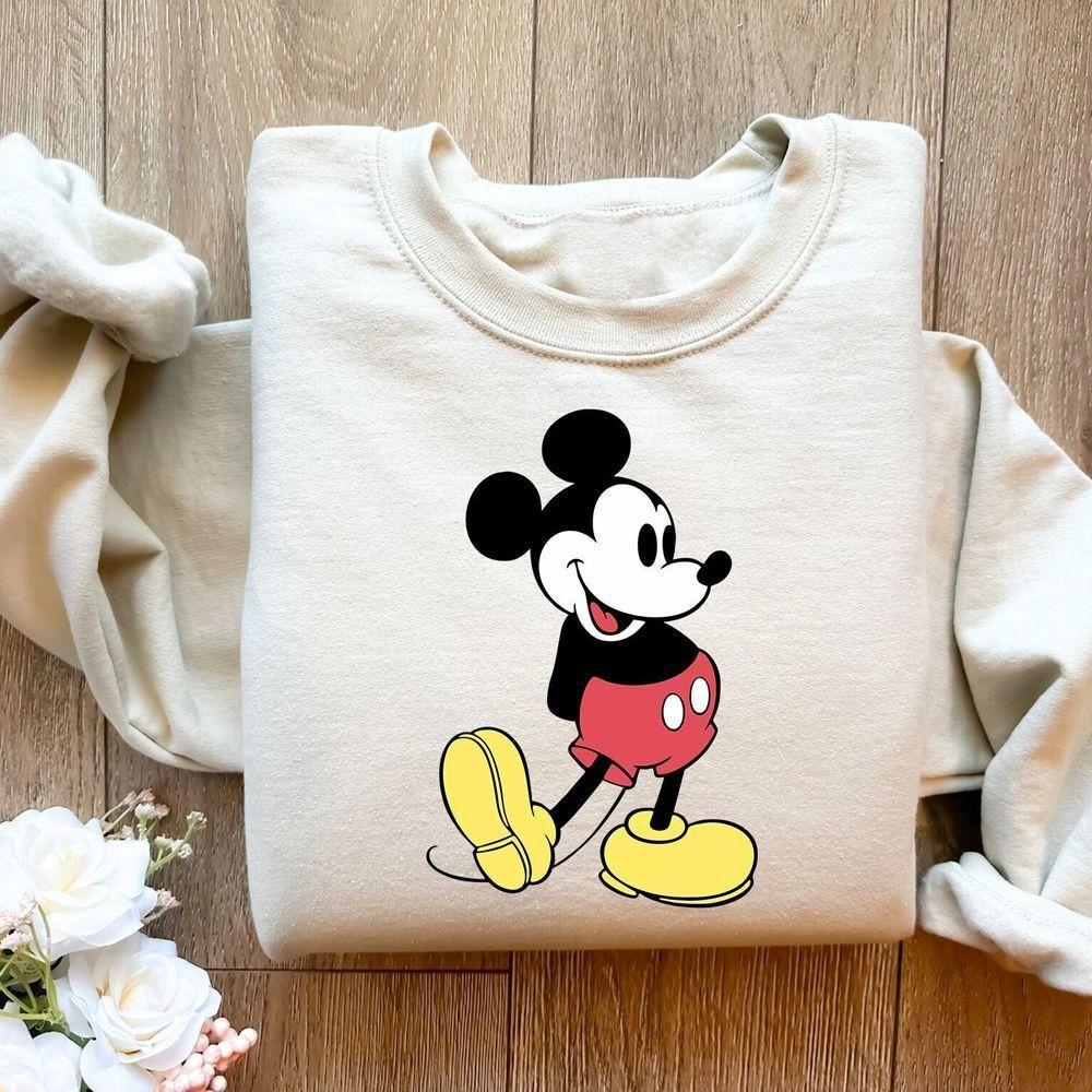 Retro Mickey Mouse Pose Vuitino Shirt